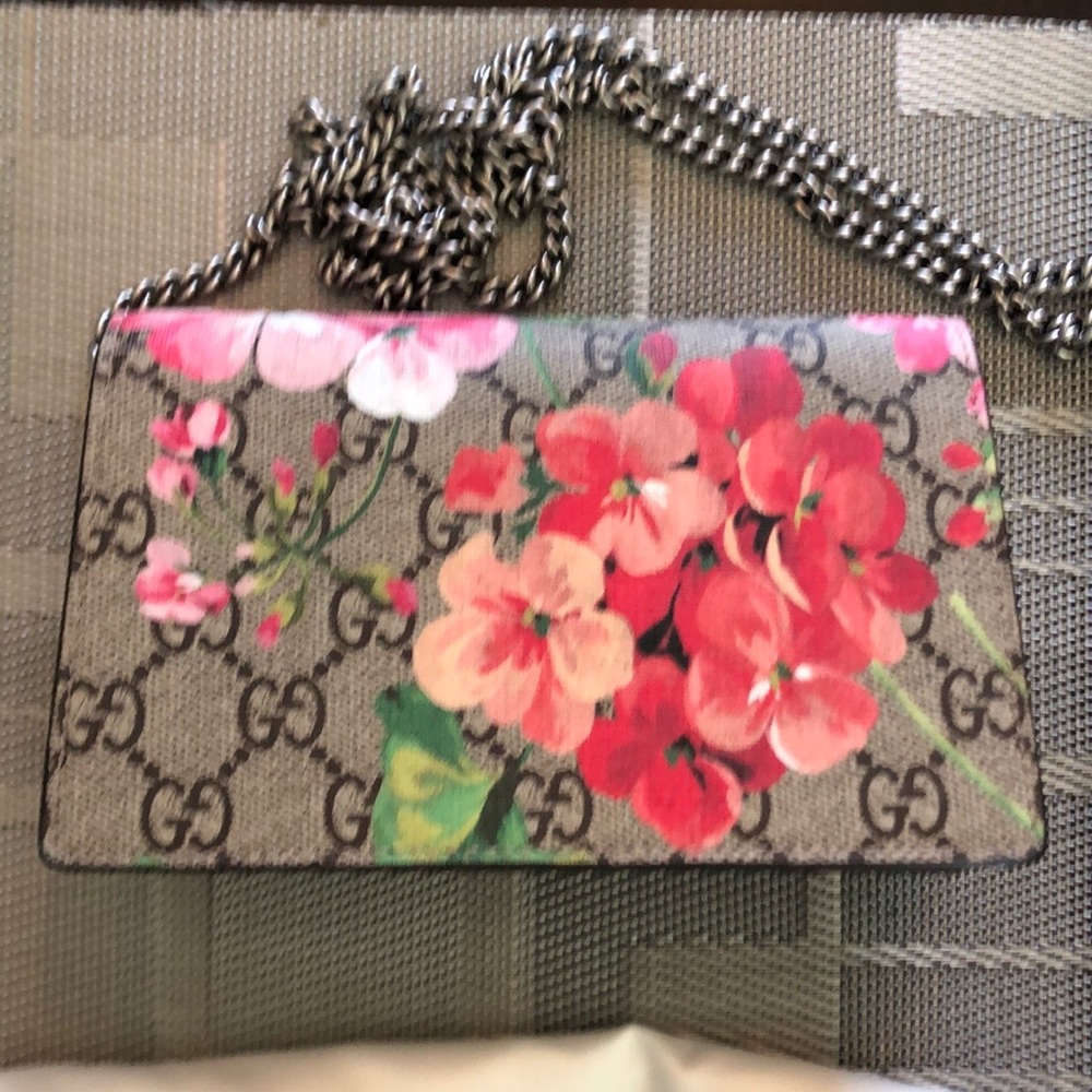 Gucci Dionysus GG Blooms Super Mini Bag